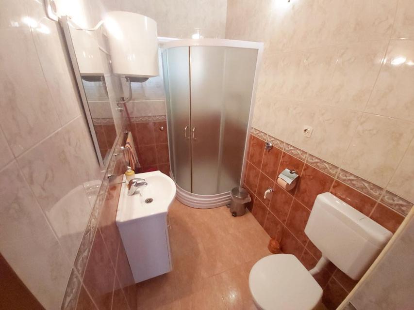 Apartments Carmen Vinišće Eksteriør billede
